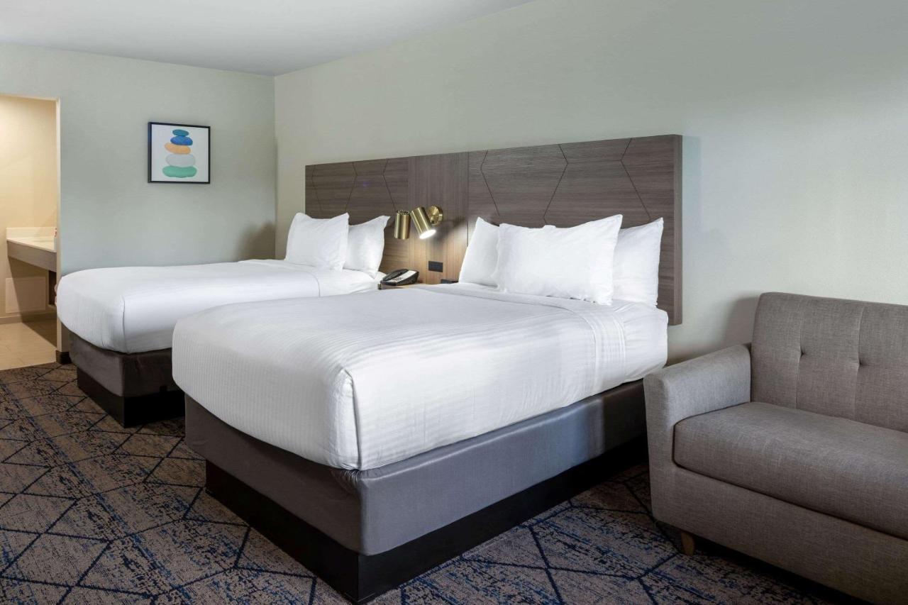 Ramada By Wyndham Modesto Yosemite Area Ξενοδοχείο Εξωτερικό φωτογραφία