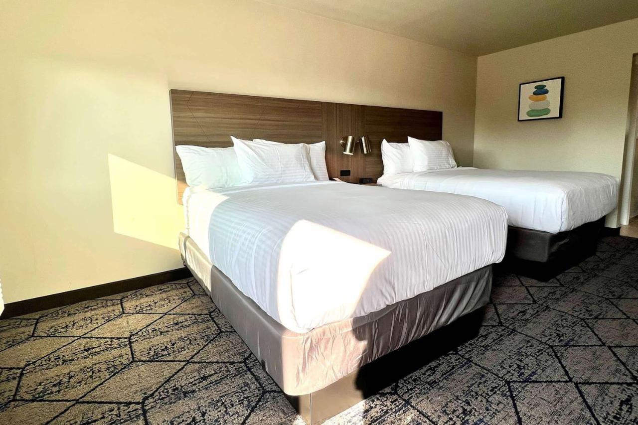 Ramada By Wyndham Modesto Yosemite Area Ξενοδοχείο Εξωτερικό φωτογραφία